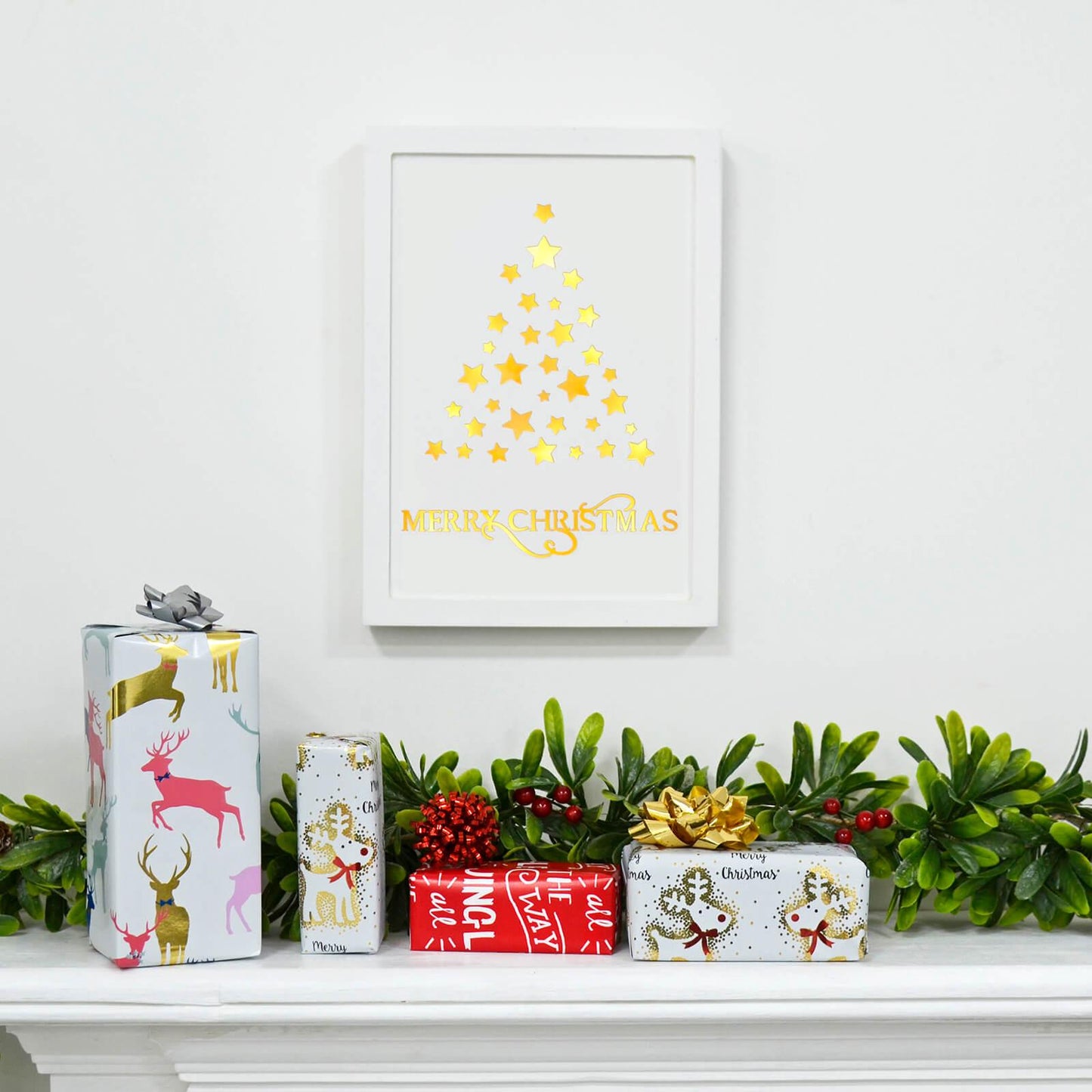 Mr Crimbo 11" Light Up White Wall Plaque Christmas Decoration - MrCrimbo.co.uk -XS5076 - Tree Design -decorations