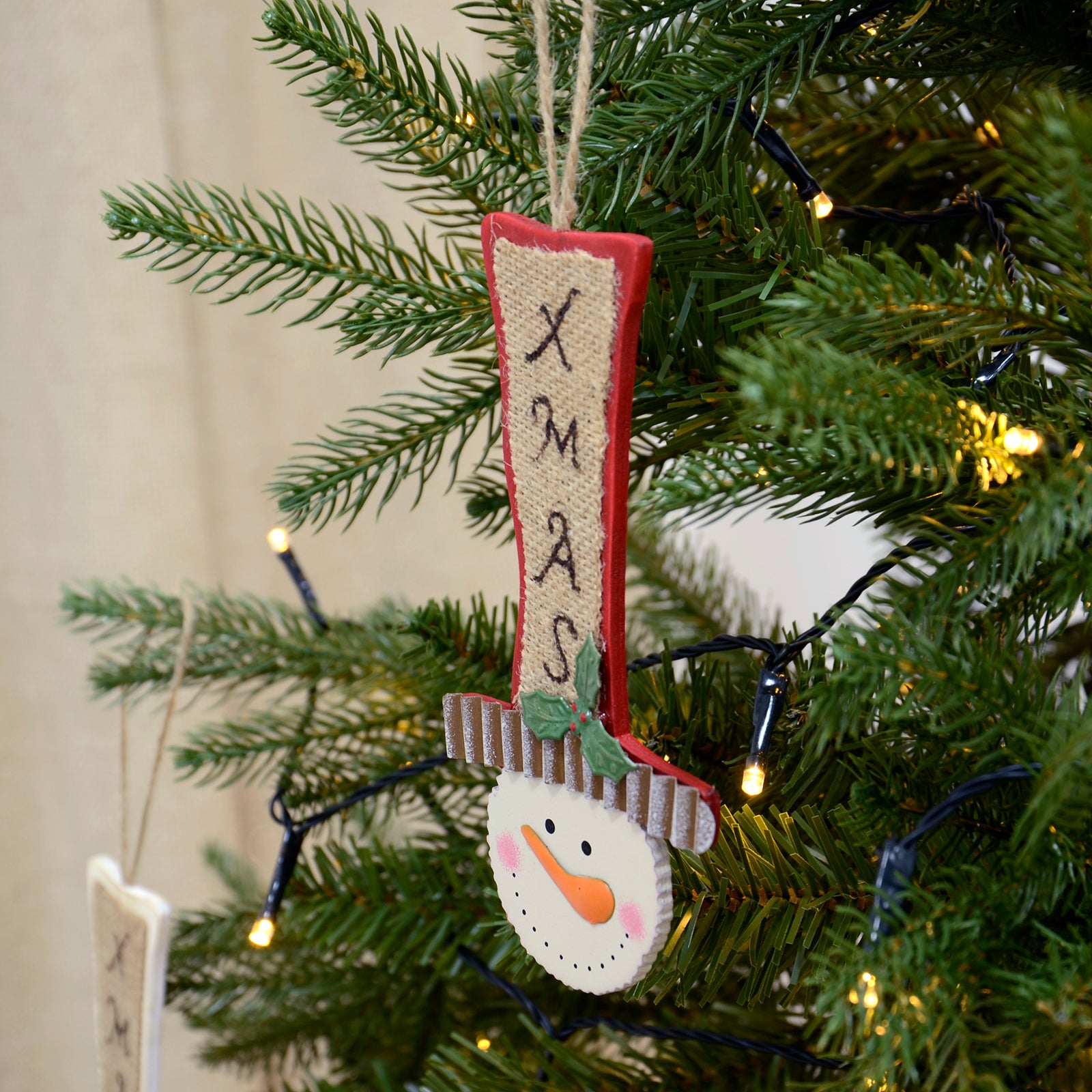 Mr Crimbo Tall Top Hat Snowman Christmas Tree Decoration - MrCrimbo.co.uk -XS5118 - Red -christmas baubles