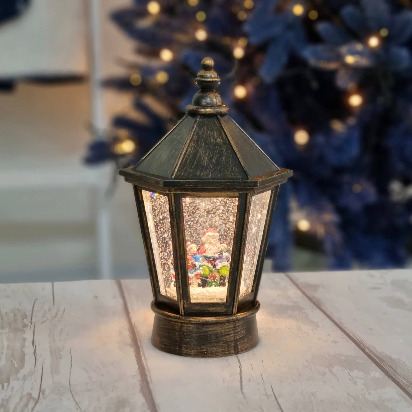 Mr Crimbo LED Light Up Glitter Water Filled Lantern Decoration - MrCrimbo.co.uk -XS7218 - Santa -christmas decoration