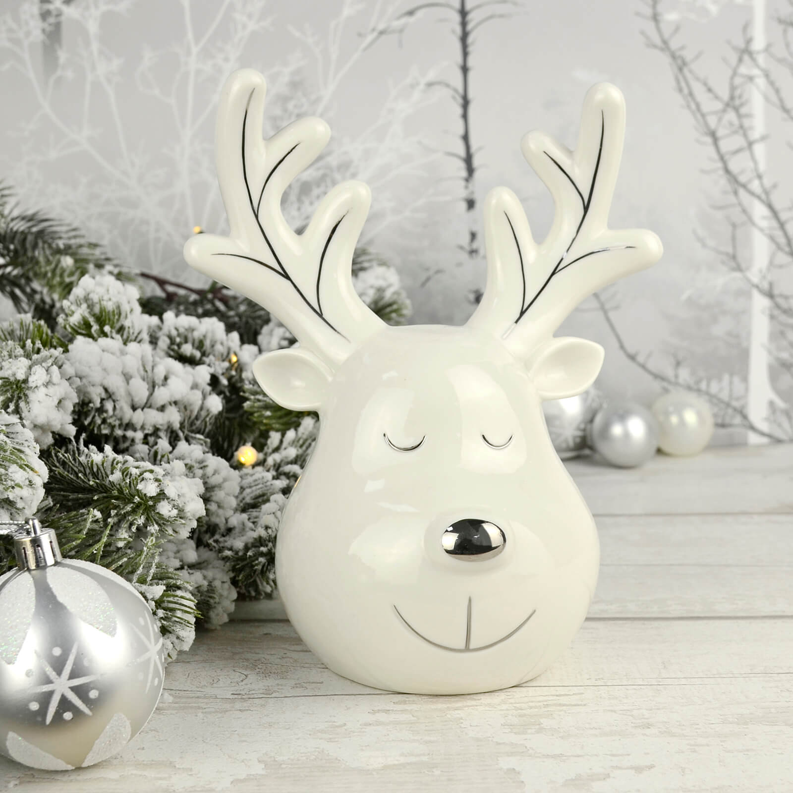 Buy Reindeer Head Christmas Ornament White Ceramic 20cm Mr Crimbo MrCrimbo